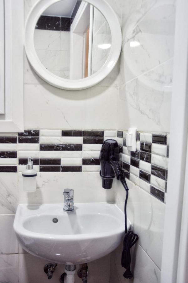 Apartament Dionisooss *